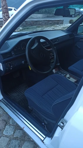 Mercedes-Benz E 320 | Mobile.bg    13