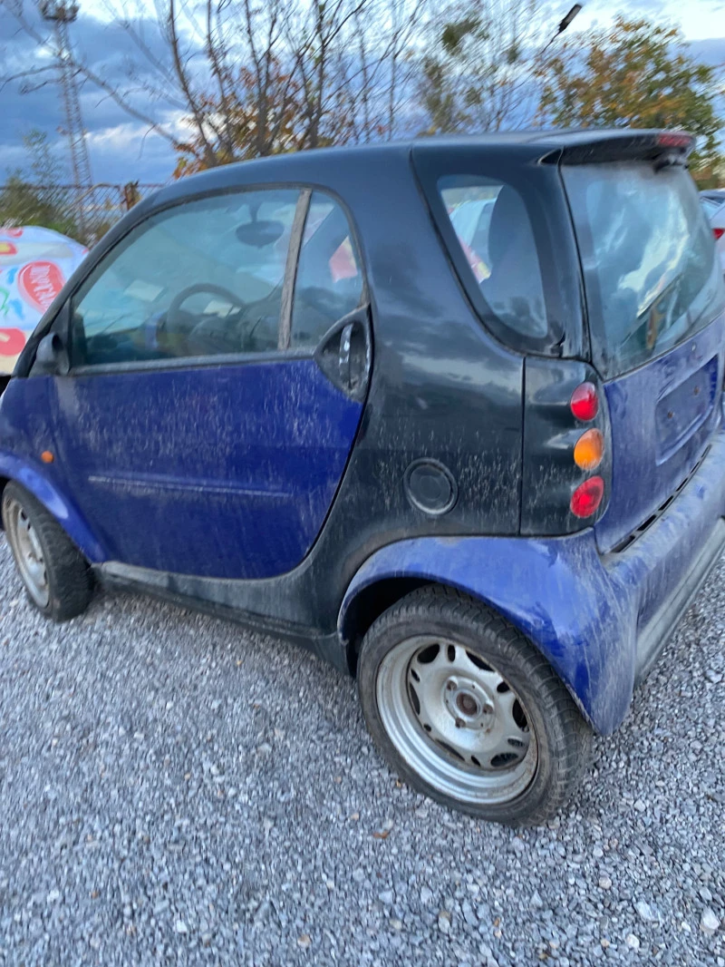 Smart Fortwo 0.6 бензин, снимка 4 - Автомобили и джипове - 47433892