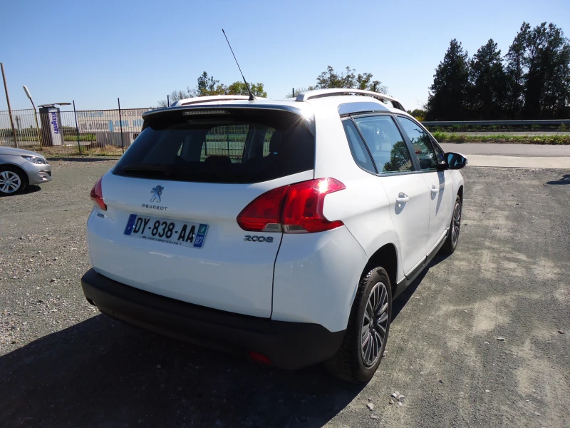 Peugeot 2008 1.6 BlueHDI, снимка 2 - Автомобили и джипове - 47641216