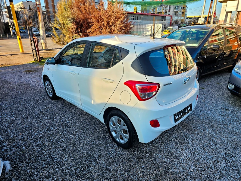 Hyundai I10 1.0i-ГАЗОВ-ИНЖ-85000км, снимка 6 - Автомобили и джипове - 48604317