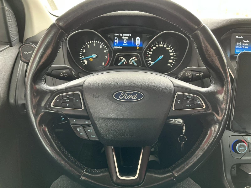 Ford Focus 1.0 EcoBoost, снимка 11 - Автомобили и джипове - 48707450