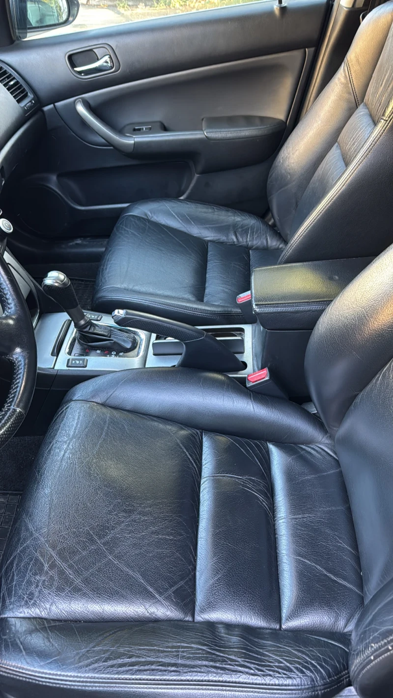 Honda Accord Executive , снимка 10 - Автомобили и джипове - 52001690