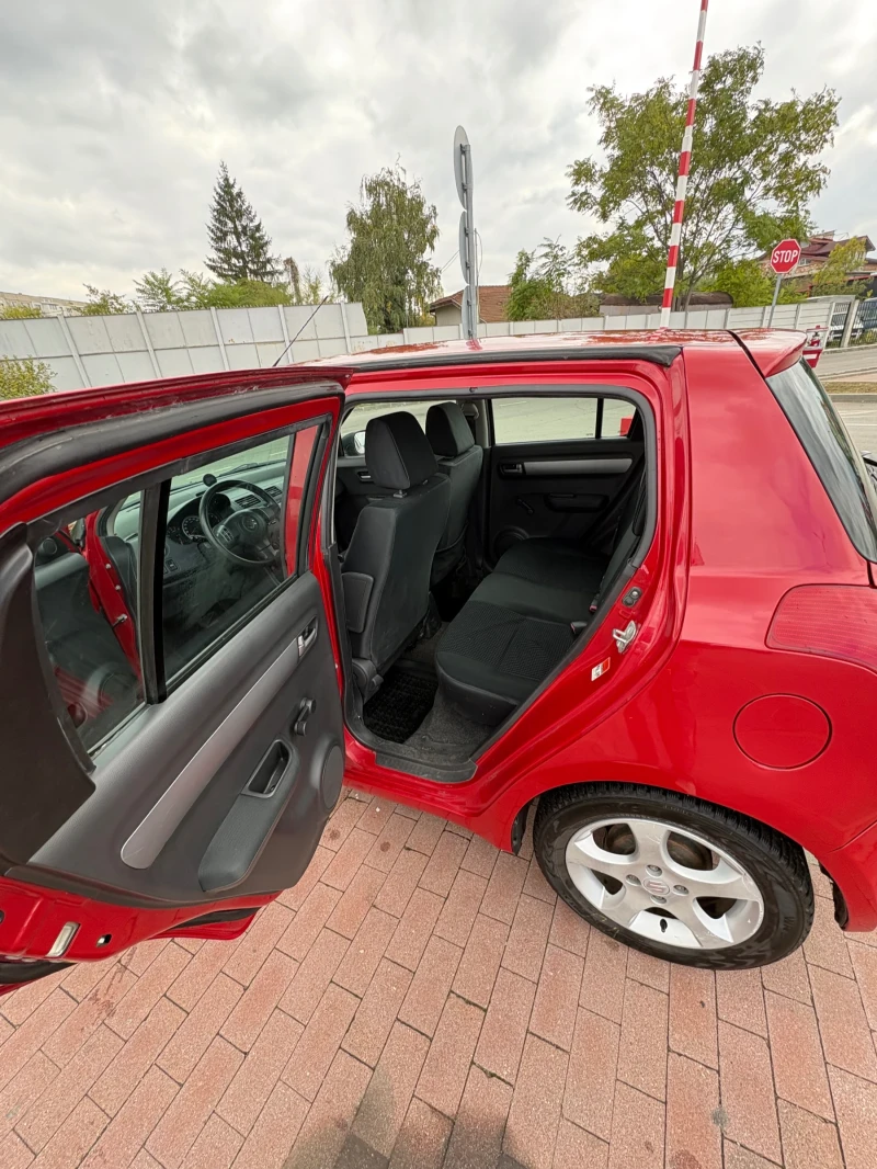 Suzuki Swift, снимка 8 - Автомобили и джипове - 52031474