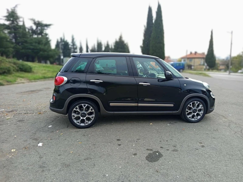 Fiat 500L 1.6 MJet 120к.с Trekking, снимка 5 - Автомобили и джипове - 52306938