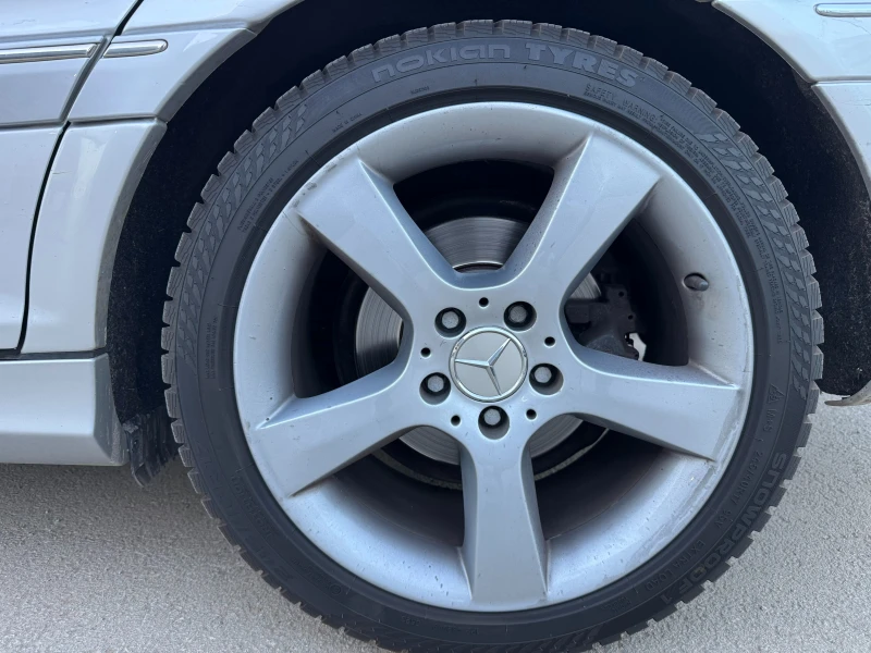 Mercedes-Benz C 320, снимка 9 - Автомобили и джипове - 53168737