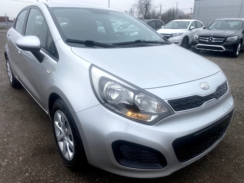 Kia Rio 1.2CRDI Multimedia Перфектна, снимка 6 - Автомобили и джипове - 53219024