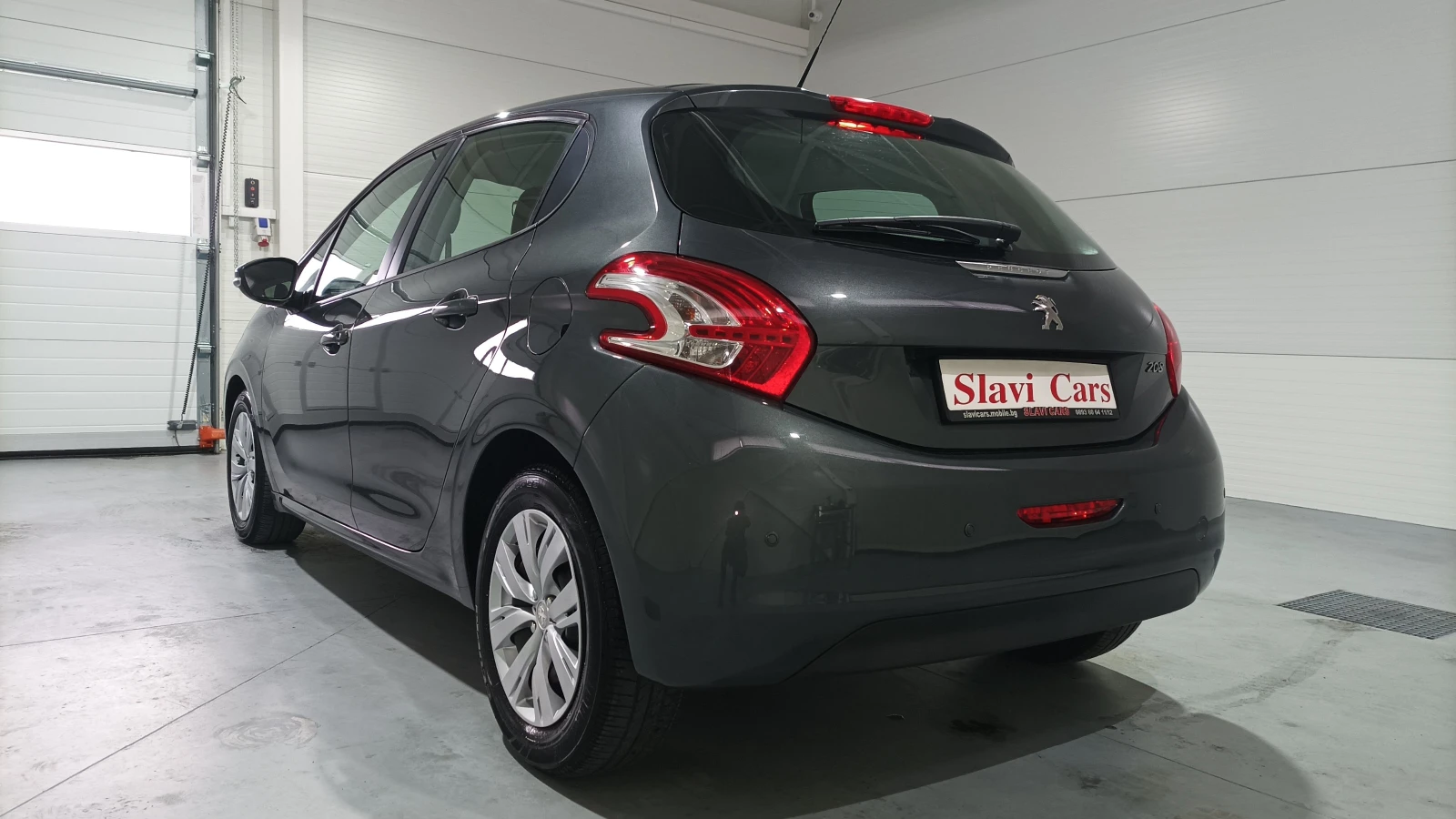 Peugeot 208 1.4 i gpl 111.000 km - изображение 7