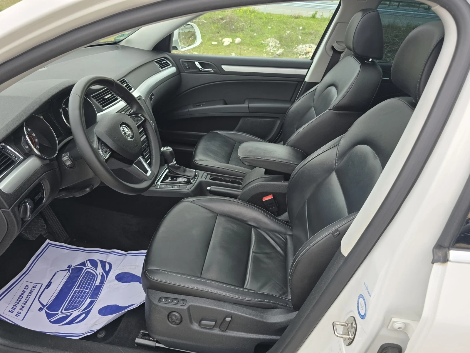 Skoda Superb 2.0TDi/4X4/NAVI/KOJA/PANORAMA/FULL - изображение 8