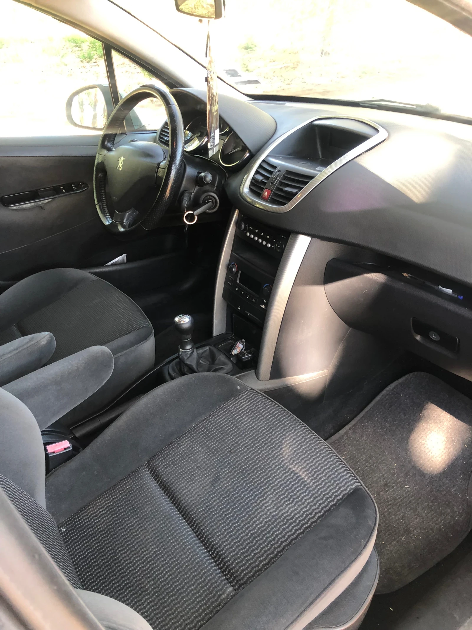 Peugeot 207 Peugeot 207 1.4hdi - изображение 9