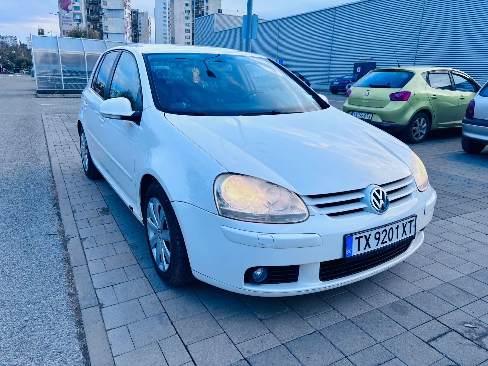 VW Golf 1.9 TDI 105к.с. 6ск. - изображение 2