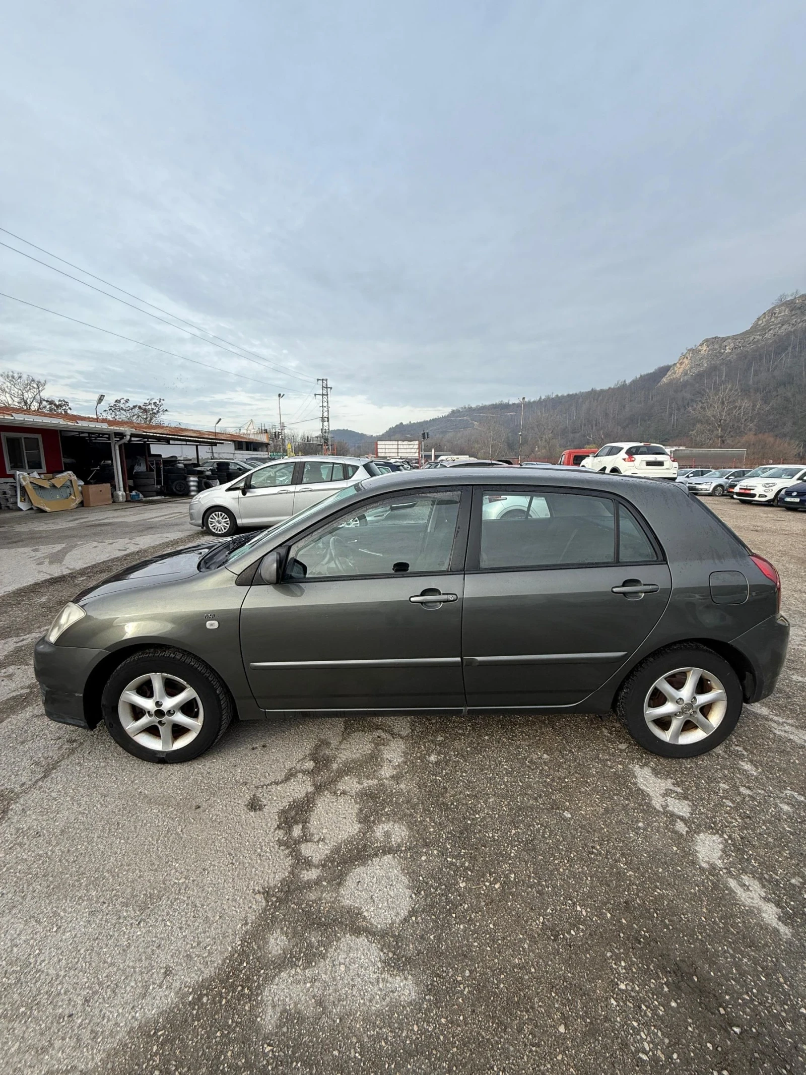 Toyota Corolla 1.4D-4D, 90к.с., АВТОМАТ, ЗАБЕЛЕЖКИ! - изображение 2