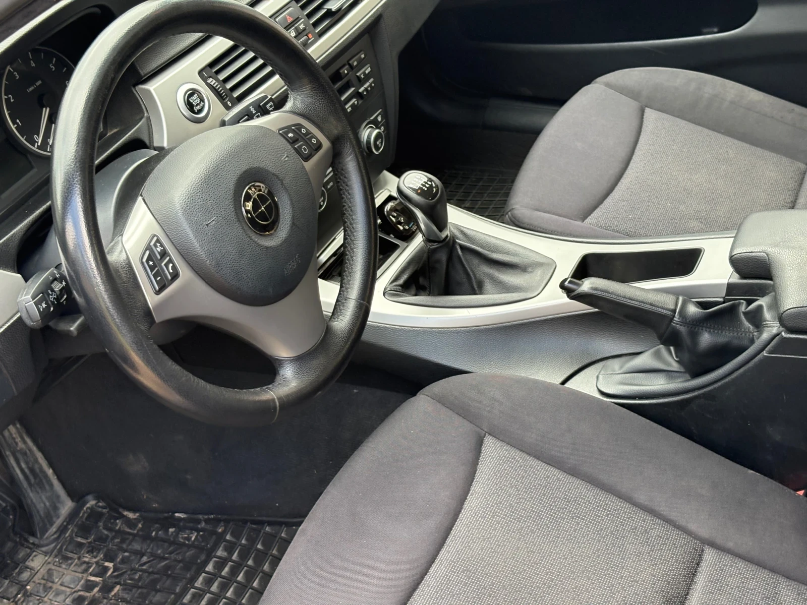 BMW 320 320, снимка 12 - Автомобили и джипове - 54617935