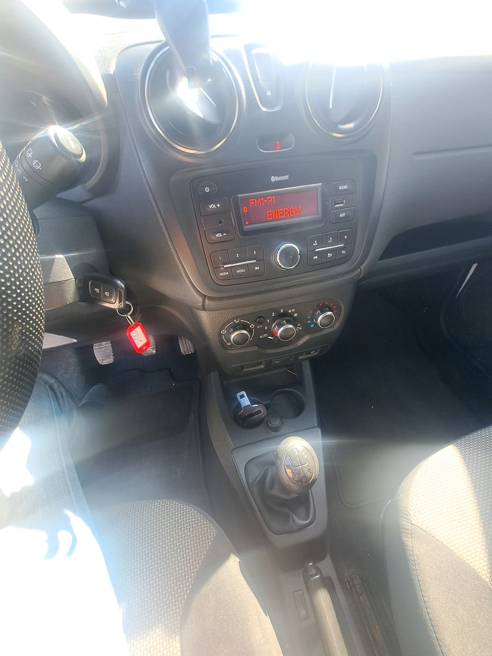 Dacia Dokker 1.5, снимка 6 - Автомобили и джипове - 53814065