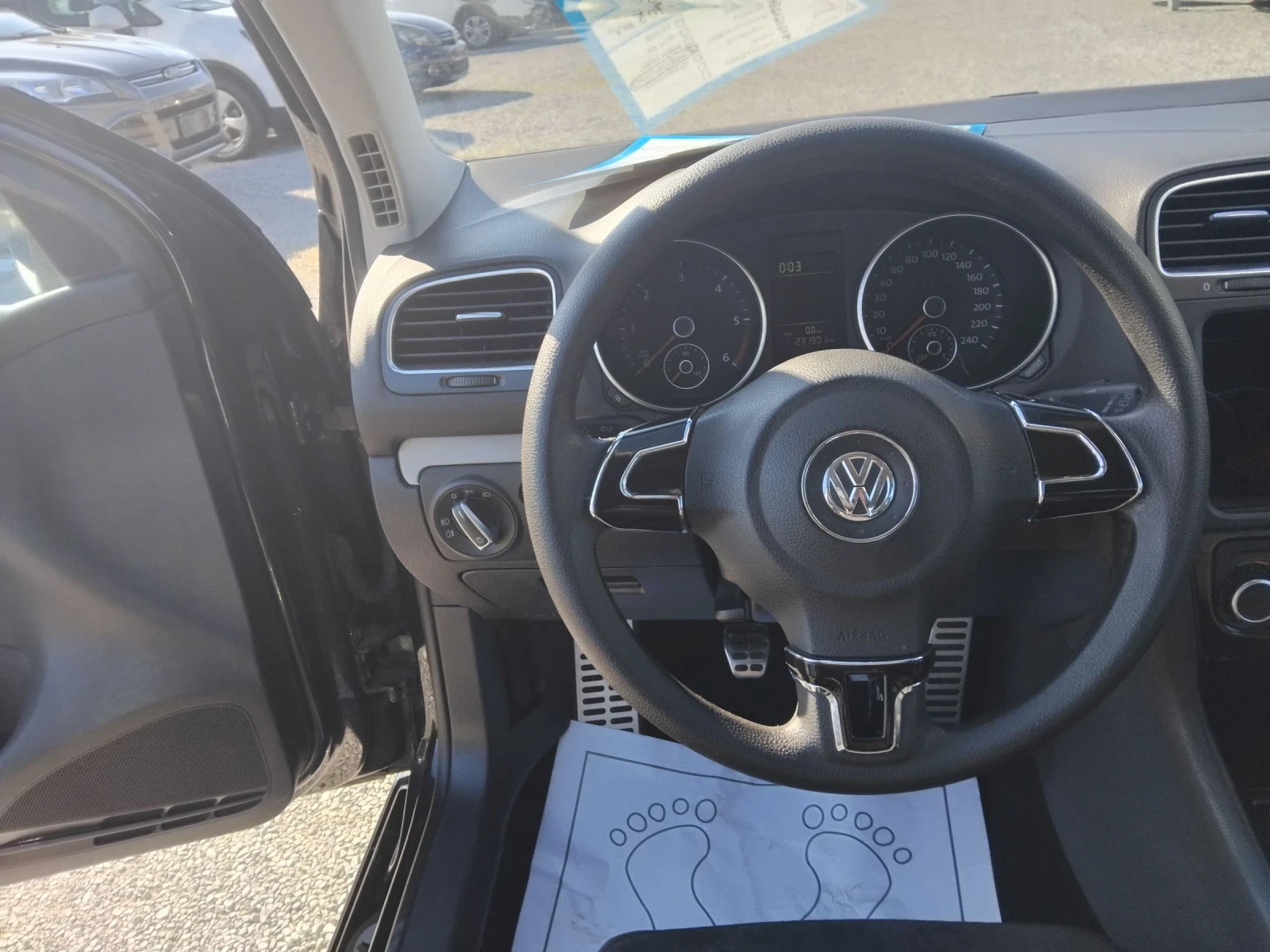 VW Golf 1.6TDi105��R-Line���� | Mobile.bg � ����������� 5