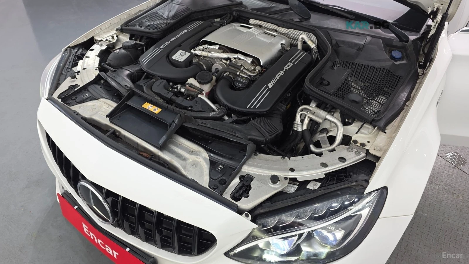 Mercedes-Benz C 63 AMG S* BURMASTER* КОЖА* ПОДГРЕВ* ПАНОРАМА* LANE ASS* , снимка 6 - Автомобили и джипове - 54812016