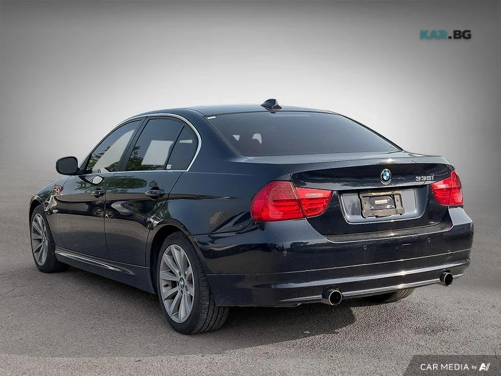 BMW 335 Sedan* RWD* АвтоКредит* (ЦЕНА ДО БГ), снимка 4 - Автомобили и джипове - 54900047