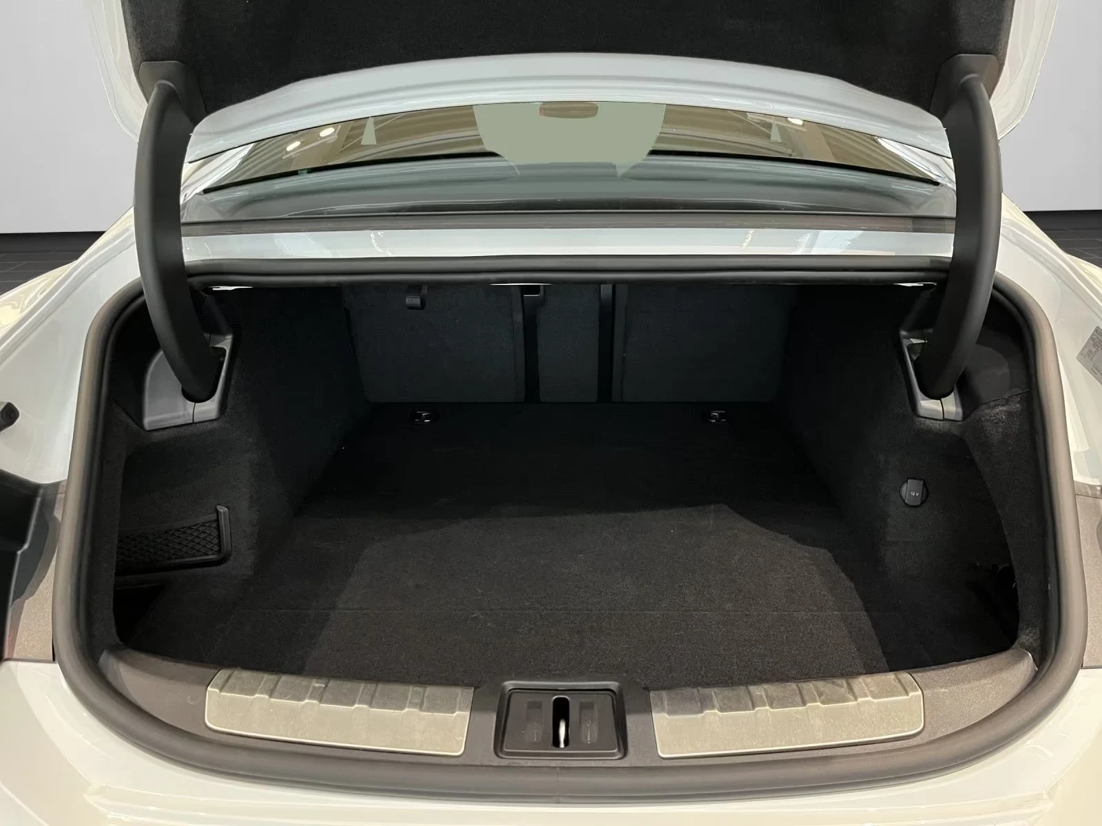 Audi E-Tron GT RS Ceramic Air suspension Matrix 360 HuD Pano , снимка 15 - Автомобили и джипове - 54963817