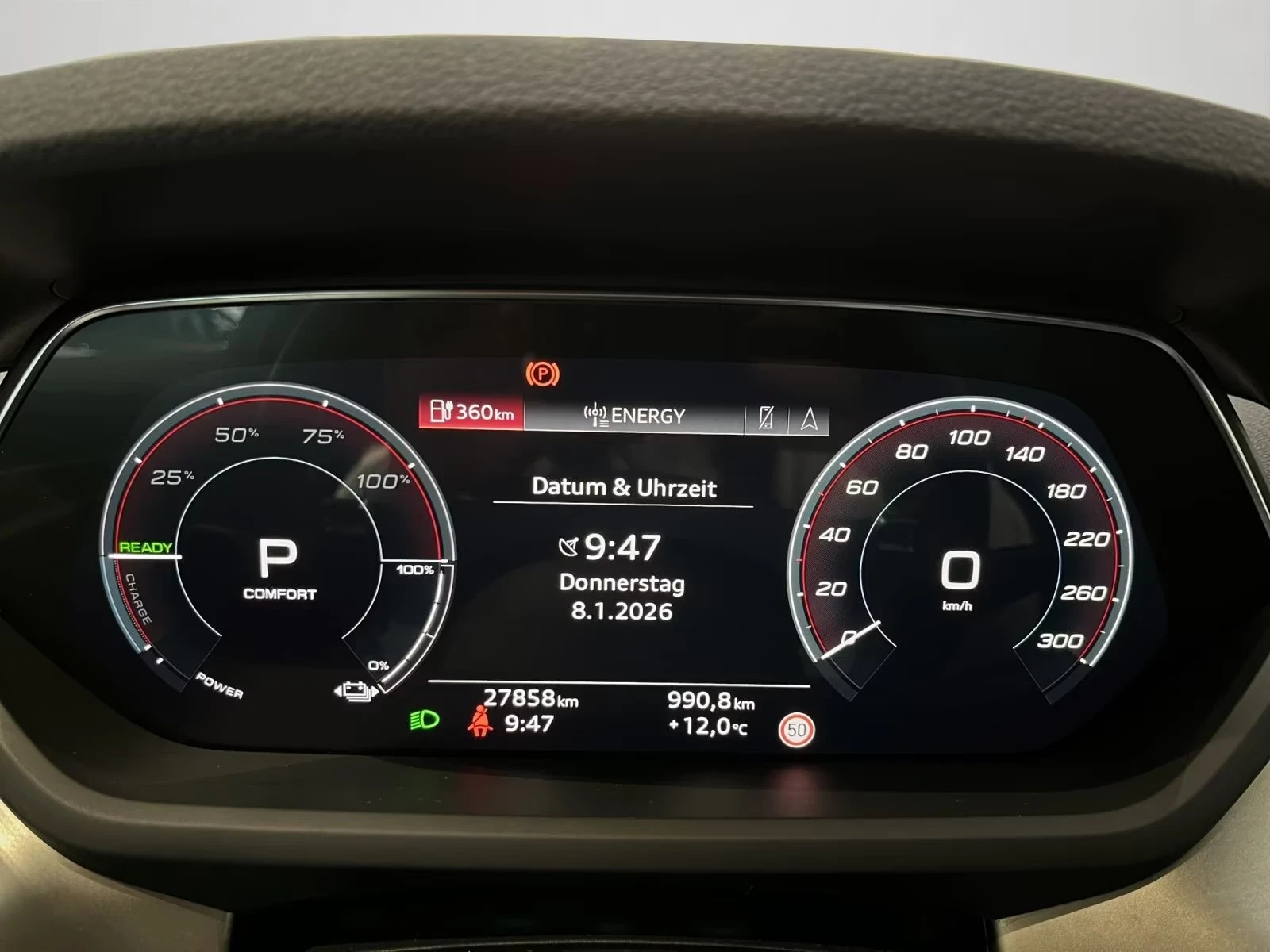 Audi E-Tron GT RS Ceramic Air suspension Matrix 360 HuD Pano , снимка 11 - Автомобили и джипове - 54963817