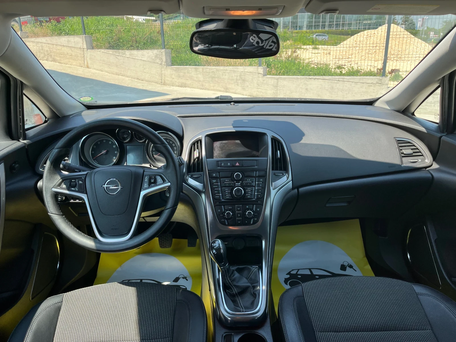 Opel Astra SPORTS TOURER, снимка 13 - Автомобили и джипове - 55058309