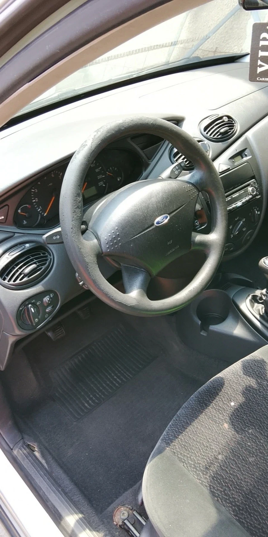 Ford Focus 1.6 , снимка 14 - Автомобили и джипове - 55152608