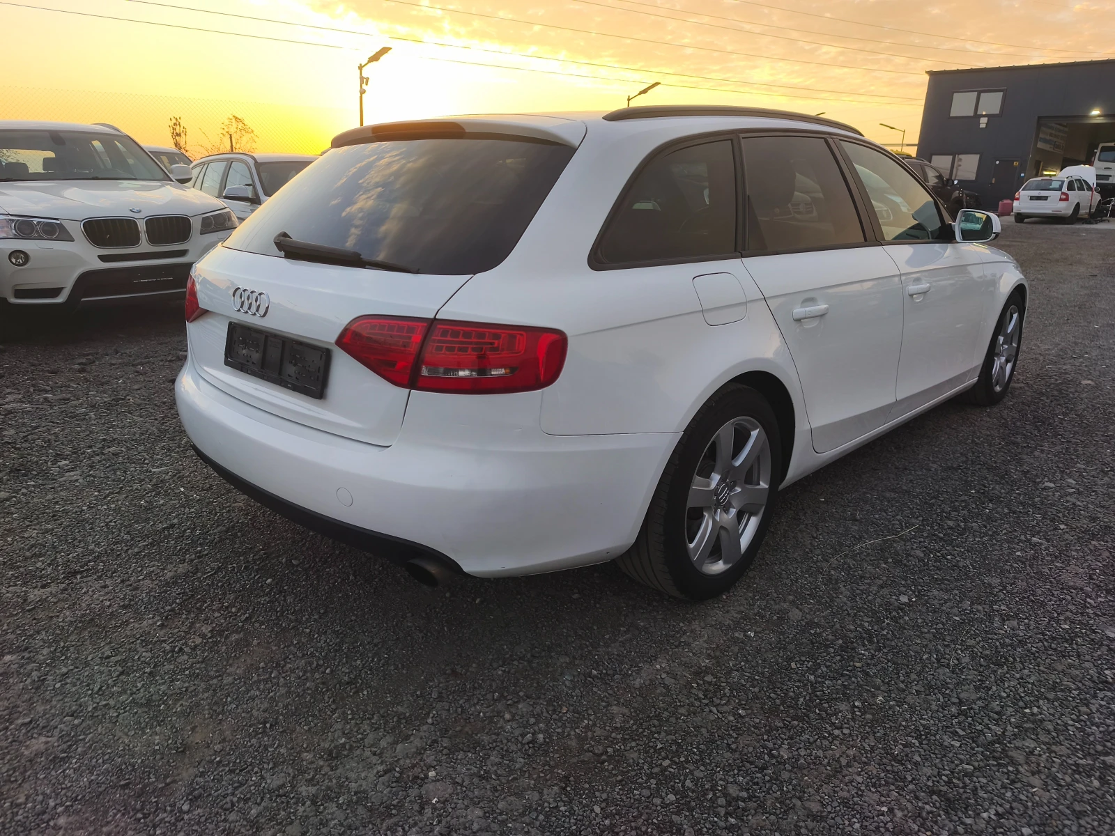 Audi A4 2.0TFSI Quattro Швейцария, снимка 5 - Автомобили и джипове - 55567317