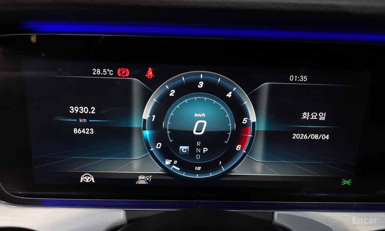 Mercedes-Benz CLS 400 AMG* LINE* 4MATIC* BURMESTER* ОБДУХВАНЕ* ДИСТРОНИК, снимка 14 - Автомобили и джипове - 55587113