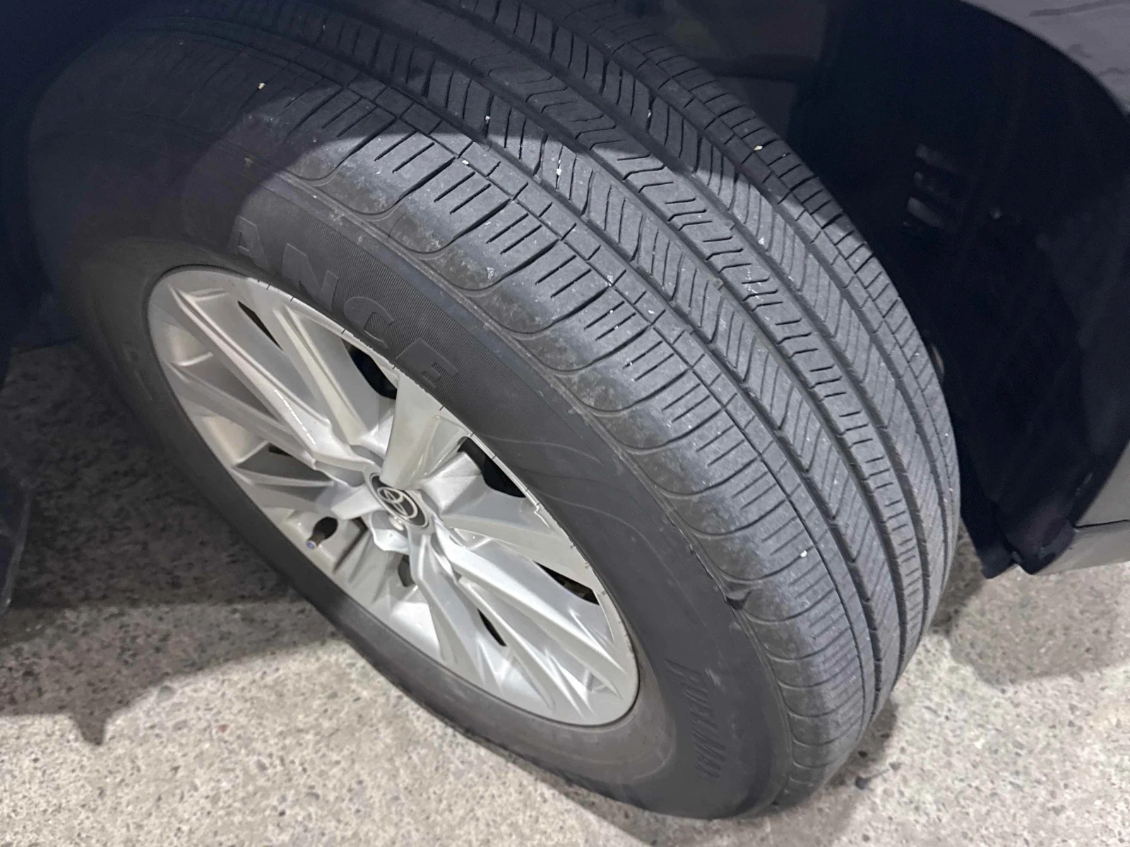 Toyota Grand Highlander * AWD * CARFAX * ОПЦИЯ ЗА ФИНАНСИРАНЕ, снимка 7 - Автомобили и джипове - 55932241