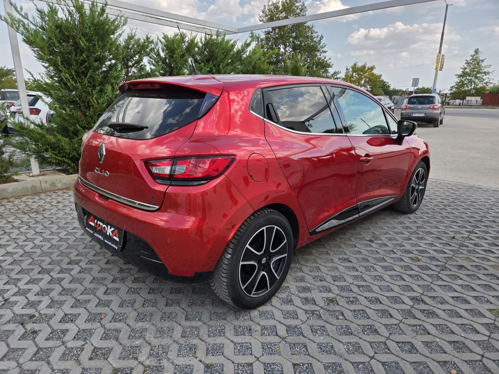 Renault Clio 1.2i-75кс= 125.000km= DUEL= NAVI= CAMERA= REFLEX, снимка 3 - Автомобили и джипове - 55954941