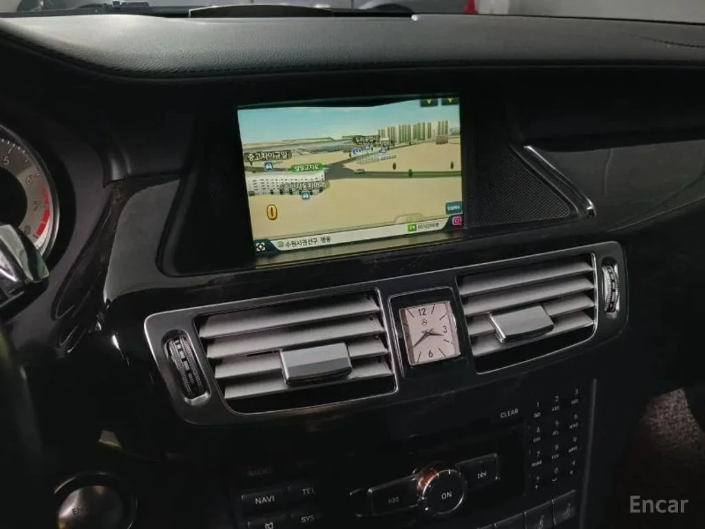 Mercedes-Benz CLS 350 * CLS350 BlueEFFICIENCY * АВТОКРЕДИТ* , снимка 11 - Автомобили и джипове - 56009777