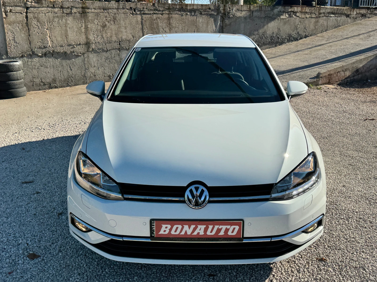VW Golf 46000км, снимка 2 - Автомобили и джипове - 56205840