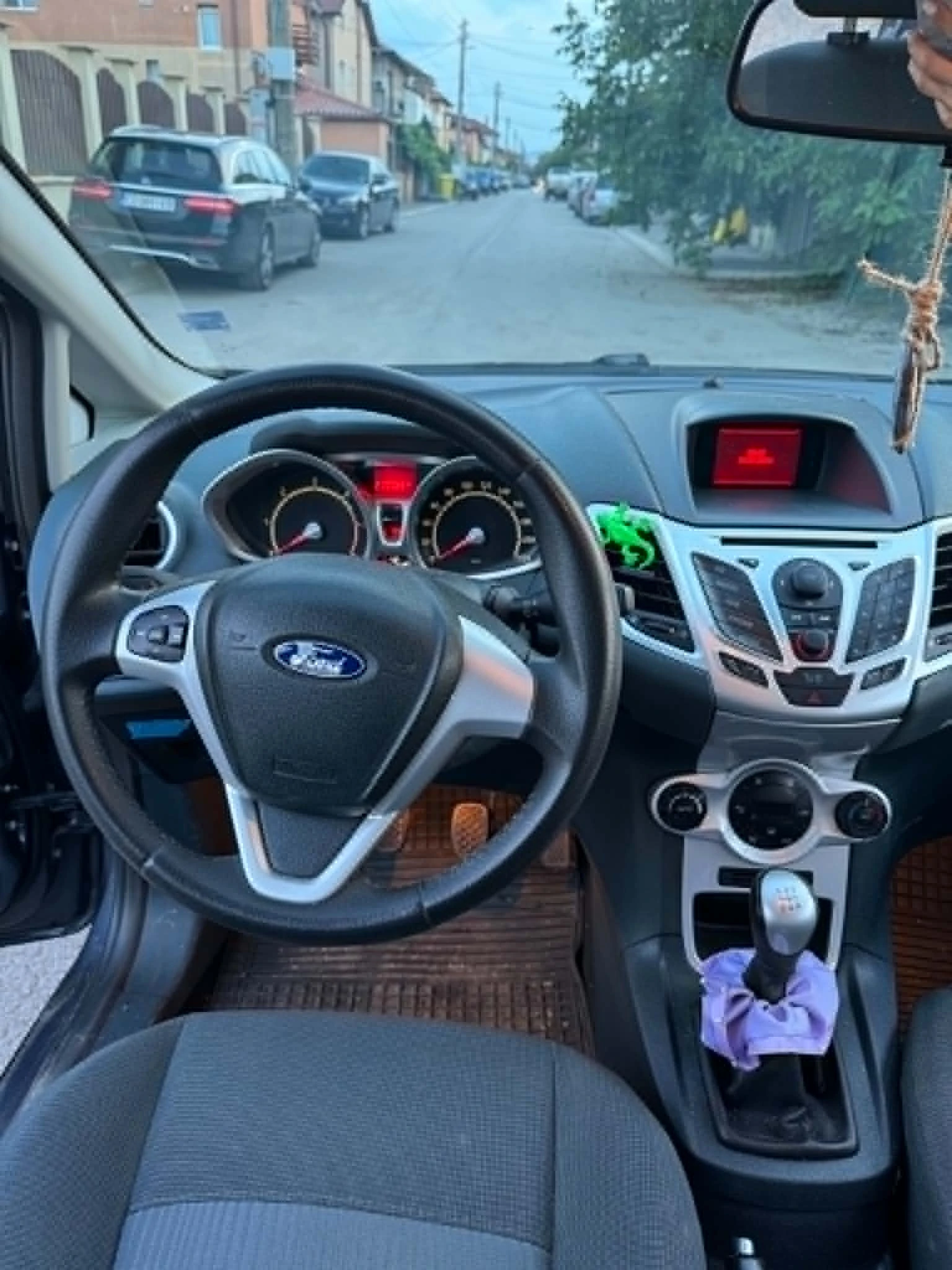 Ford Fiesta 1.4 TDCI, снимка 7 - Автомобили и джипове - 56461275