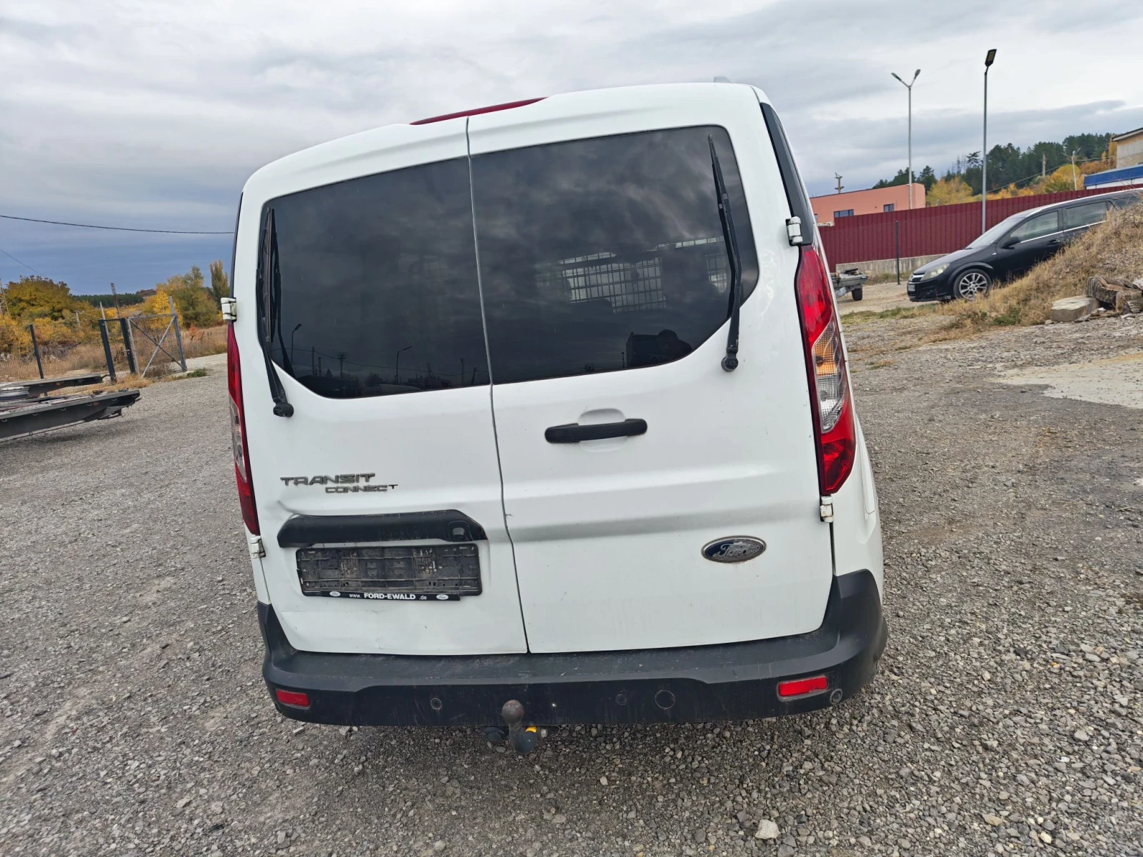 Ford Tourneo Connect | Mobile.bg � ����������� 5