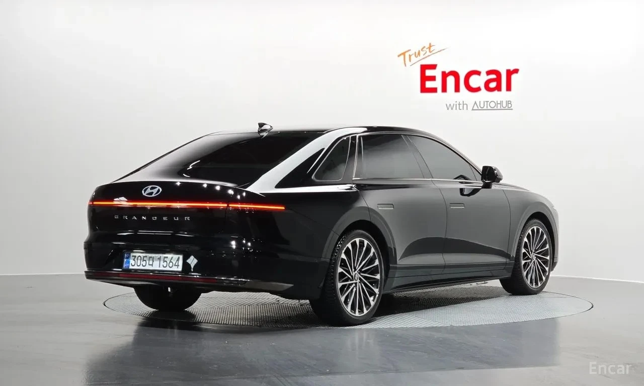 Hyundai Grandeur * 3, 5 Gasoline 4WD *  | Mobile.bg � ����������� 2