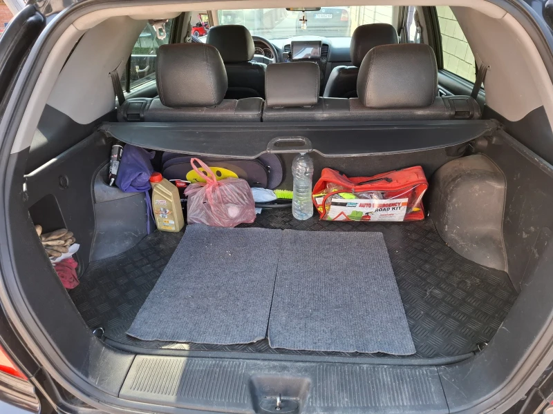 Kia Sorento, снимка 10 - Автомобили и джипове - 51396669