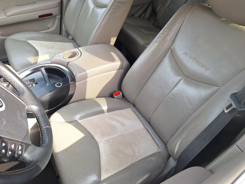 SsangYong Kyron 2.7cdi, снимка 14 - Автомобили и джипове - 51910082