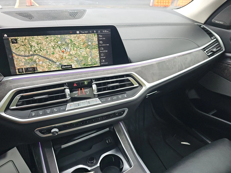 BMW X7 xDrive40i, снимка 9 - Автомобили и джипове - 53125660