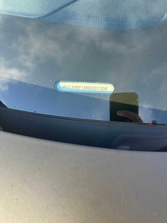 Audi RSQ8 * 4.0 TFSI quattro * CARFAX * БЕЗ ПЪРВОНАЧАЛНА ВНО, снимка 10 - Автомобили и джипове - 52967428