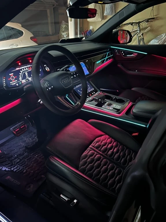 Audi RSQ8 * 4.0 TFSI quattro * CARFAX * БЕЗ ПЪРВОНАЧАЛНА ВНО, снимка 12 - Автомобили и джипове - 52967428