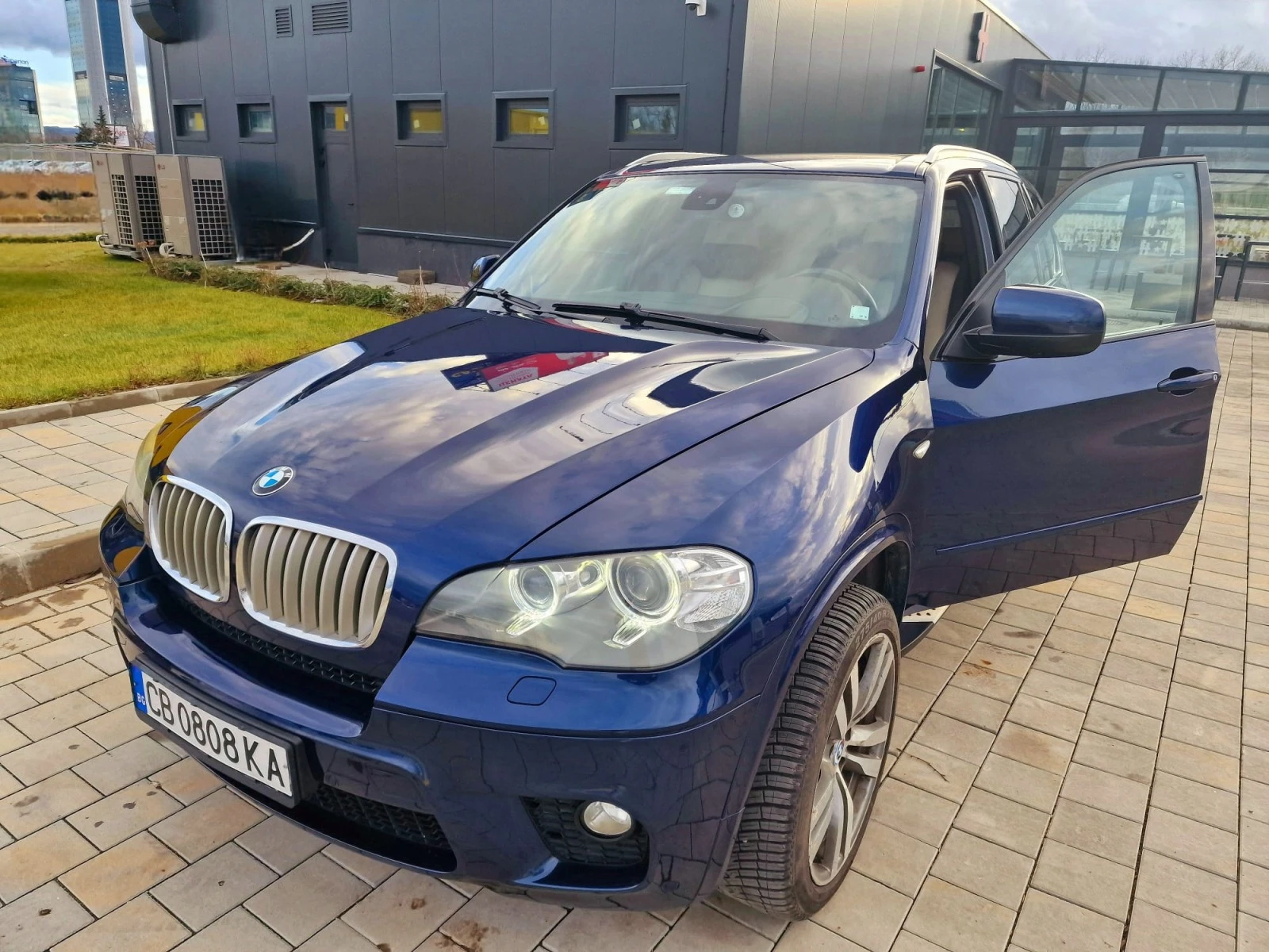 BMW X5  - изображение 6