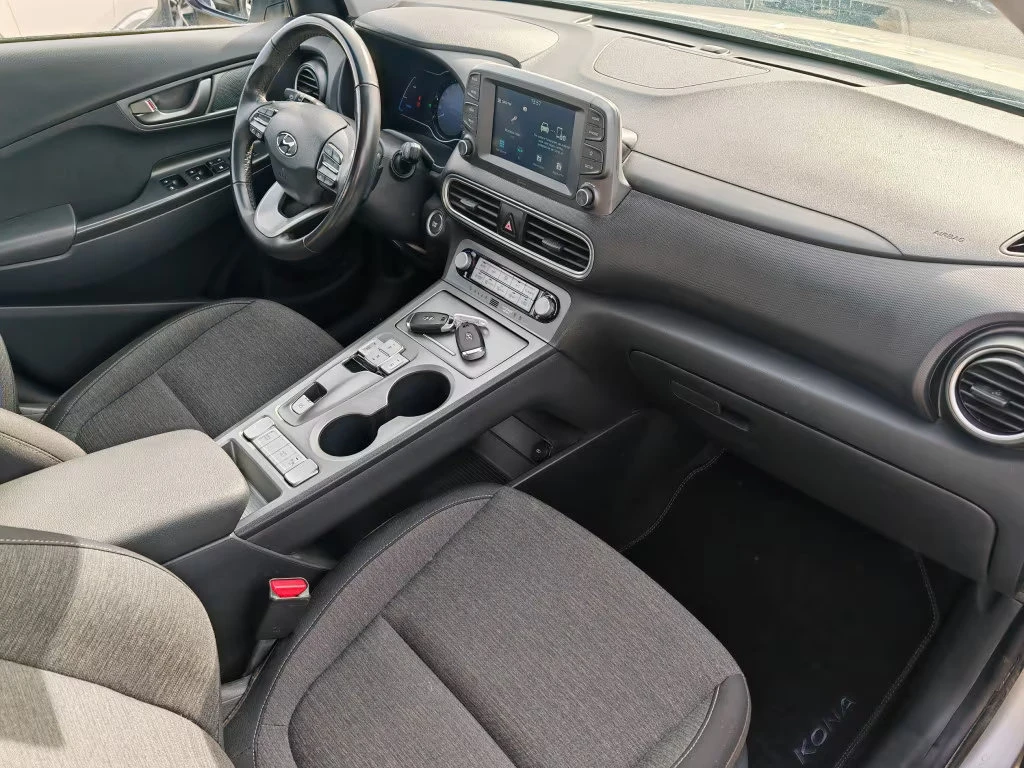 Hyundai Kona ELEKTRO/204HP/CAM/CARPLAY/KLESS/LED/HEAD-UP/254f - изображение 7