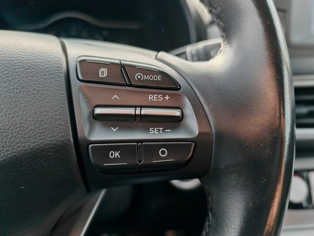 Hyundai Kona ELEKTRO/204HP/CAM/CARPLAY/KLESS/LED/HEAD-UP/254f - изображение 9