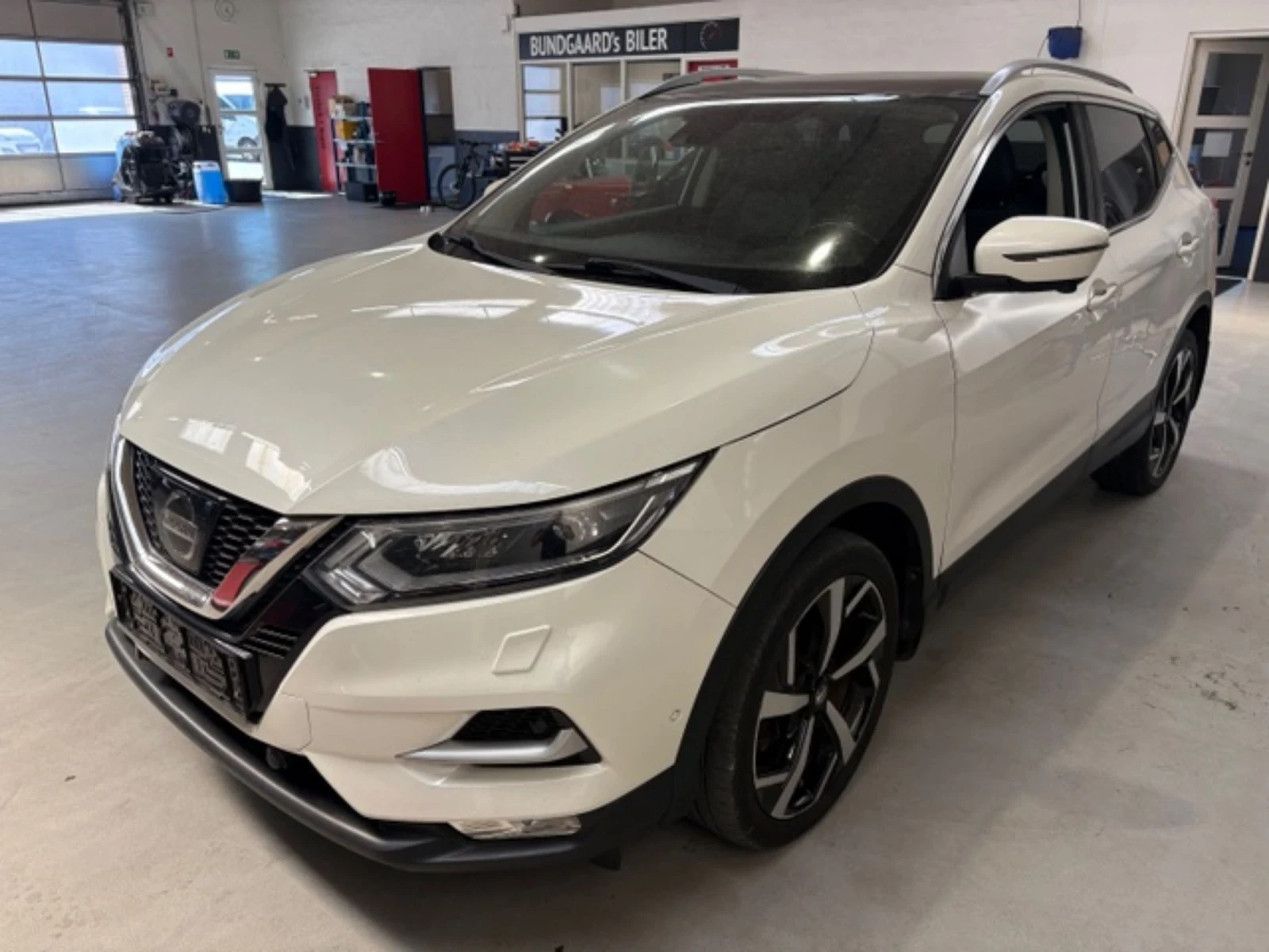 Nissan Qashqai Model 2018 | 1.6 dCi 130hp EU6 | Automatic - изображение 3