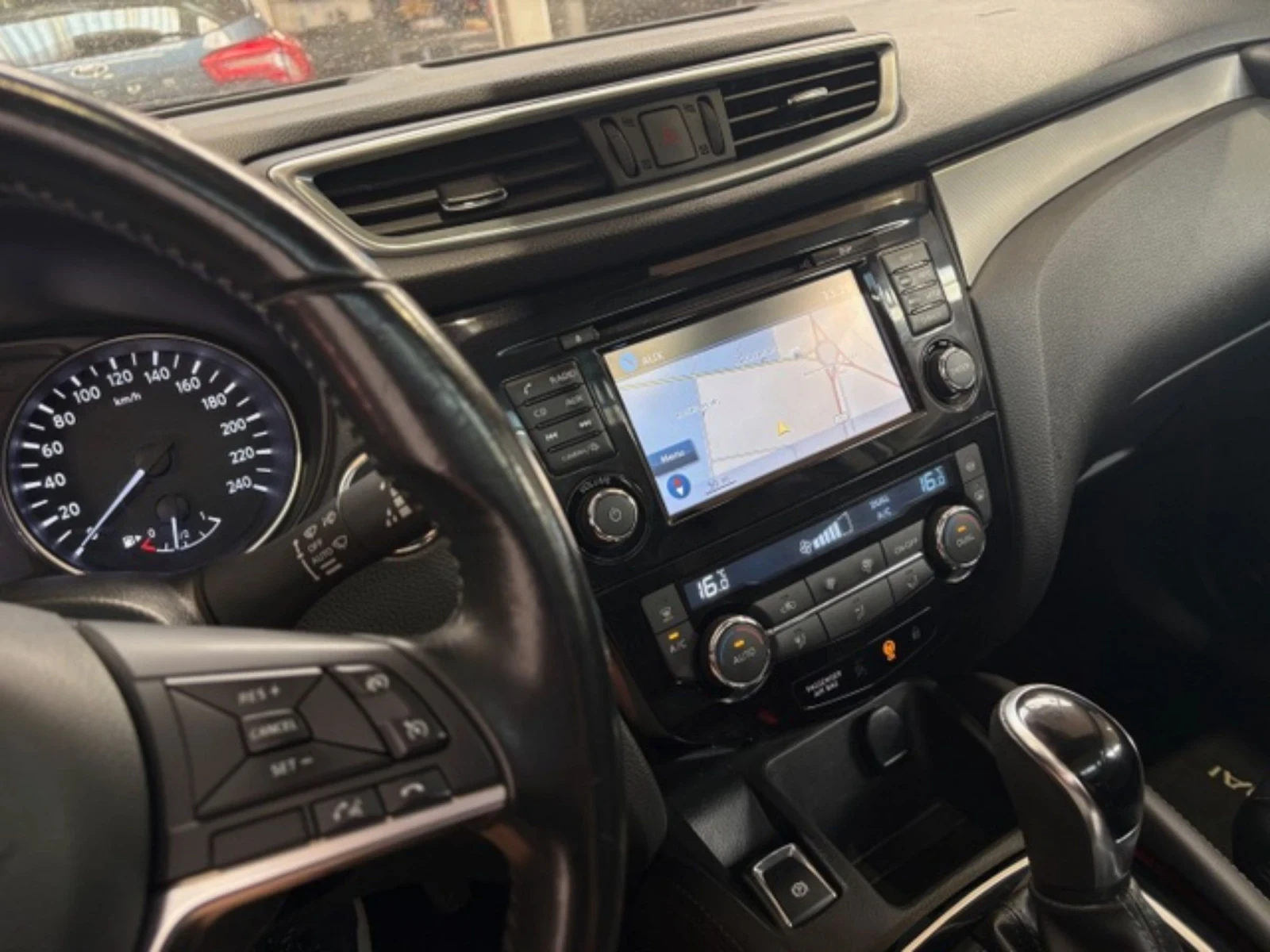 Nissan Qashqai Model 2018 | 1.6 dCi 130hp EU6 | Automatic | Mobile.bg   12