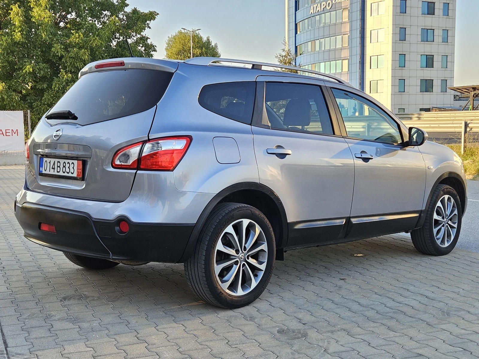Nissan Qashqai 2.0i + 2 4x4 SWISS EDITION  | Mobile.bg � ����������� 5
