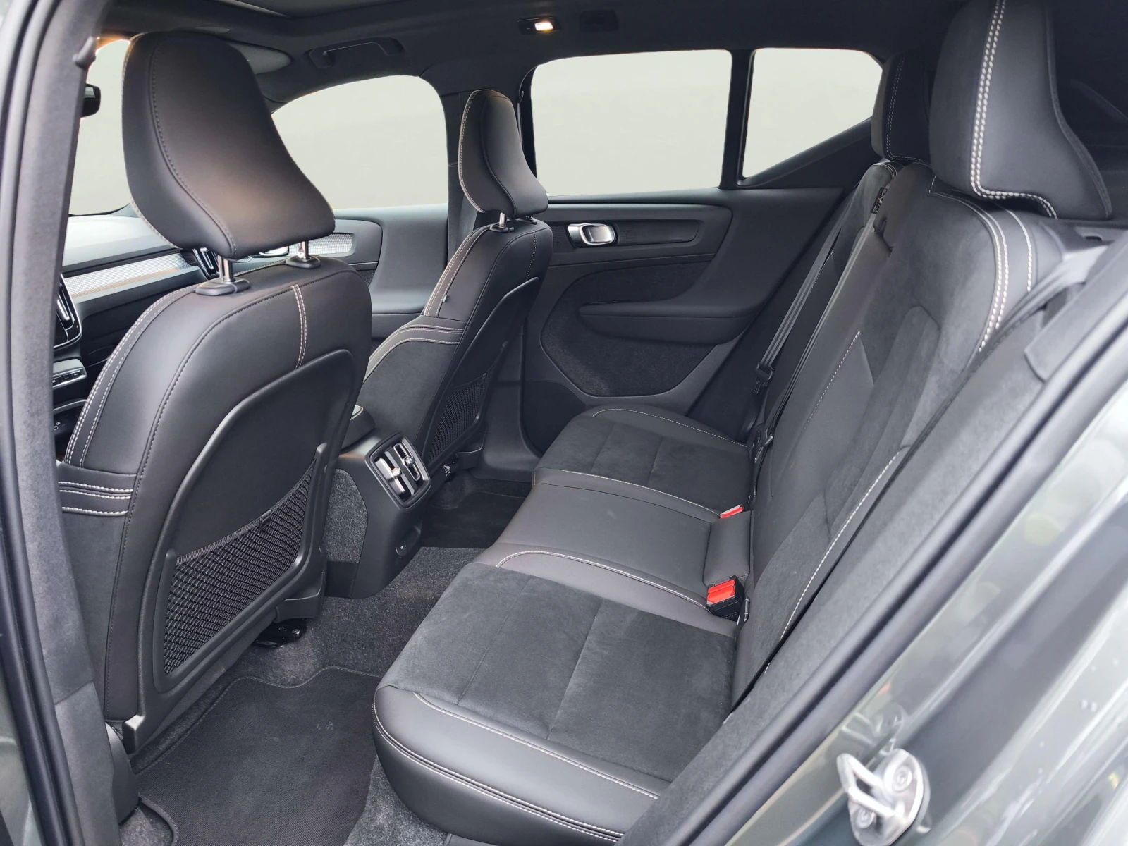 Volvo EX40 2 | Mobile.bg � ����������� 8