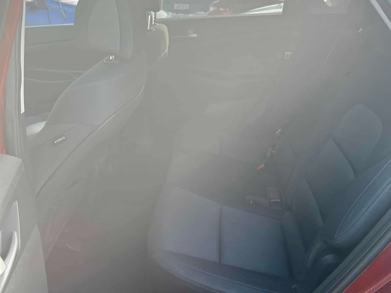 Hyundai Tucson * CARFAX * НОВ ДВИГАТЕЛ НА 10К КМ - изображение 10