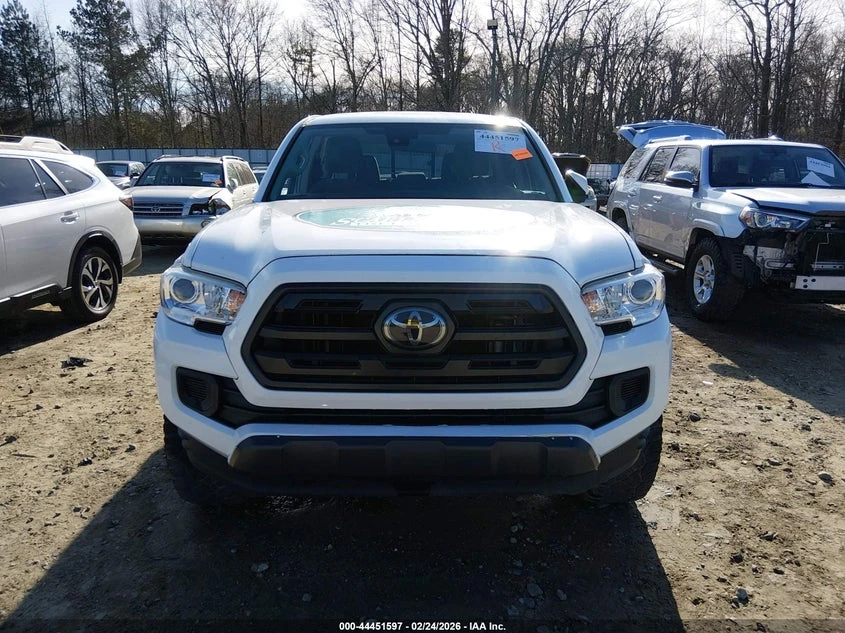 Toyota Tacoma 2.7l Sr, снимка 13 - Автомобили и джипове - 53902144