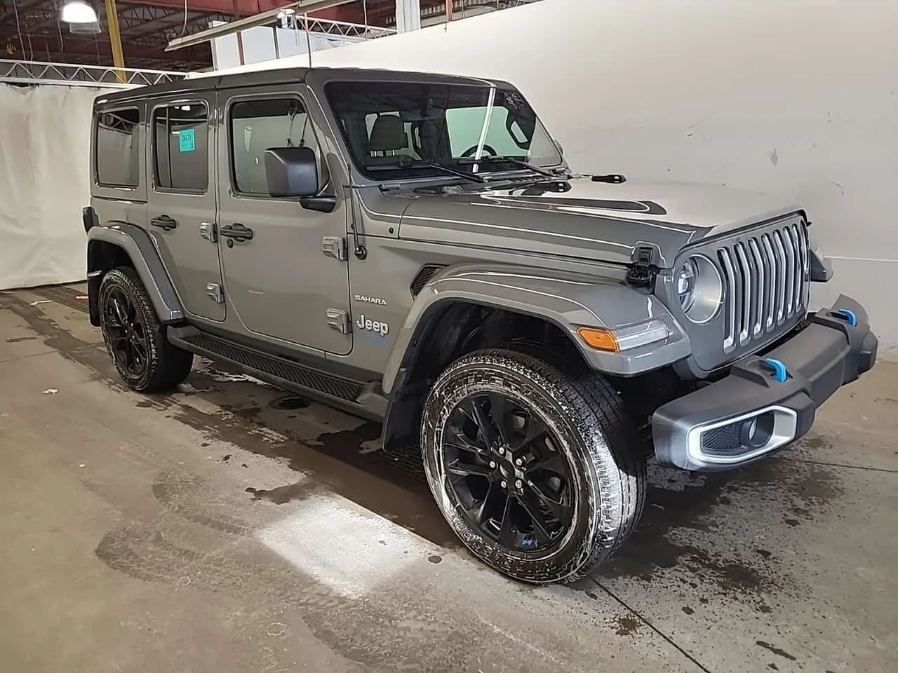 Jeep Wrangler * UNLIMITED SAHARA * CARFAX * ONE OWNER *  | Mobile.bg � ����������� 2