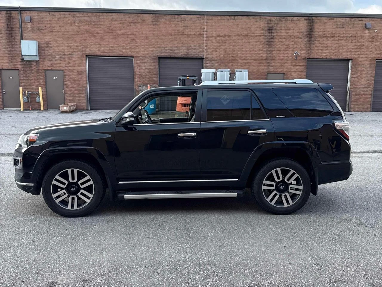 Toyota 4runner SR5 Limited* 4.0* JBL* Обдух* Подгрев* 7Местна* , снимка 2 - Автомобили и джипове - 55260168