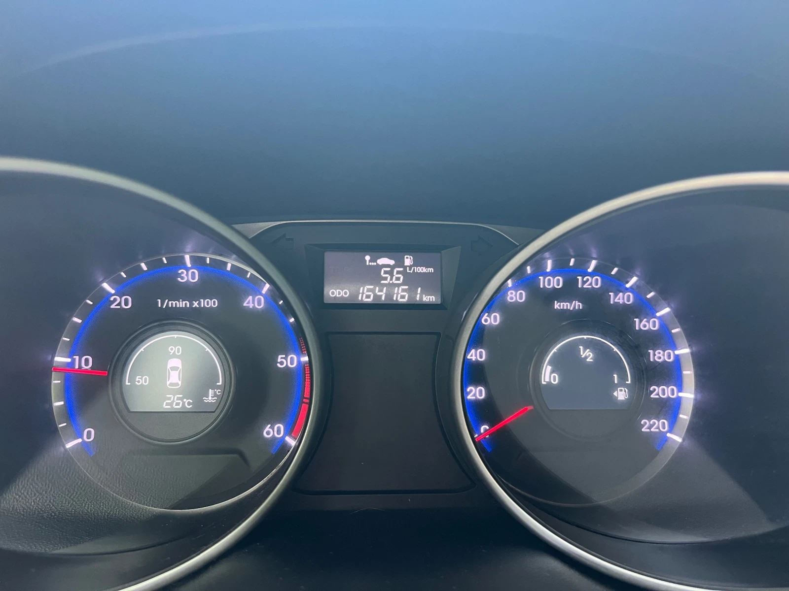 Hyundai IX35, снимка 9 - Автомобили и джипове - 55278178